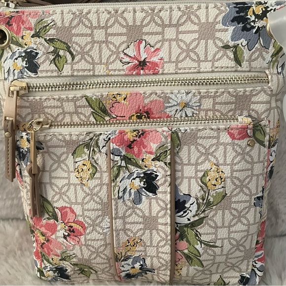 Time and Thru NWOT Brand New Adjustable Shoulder Bag - Picture 3 of 17